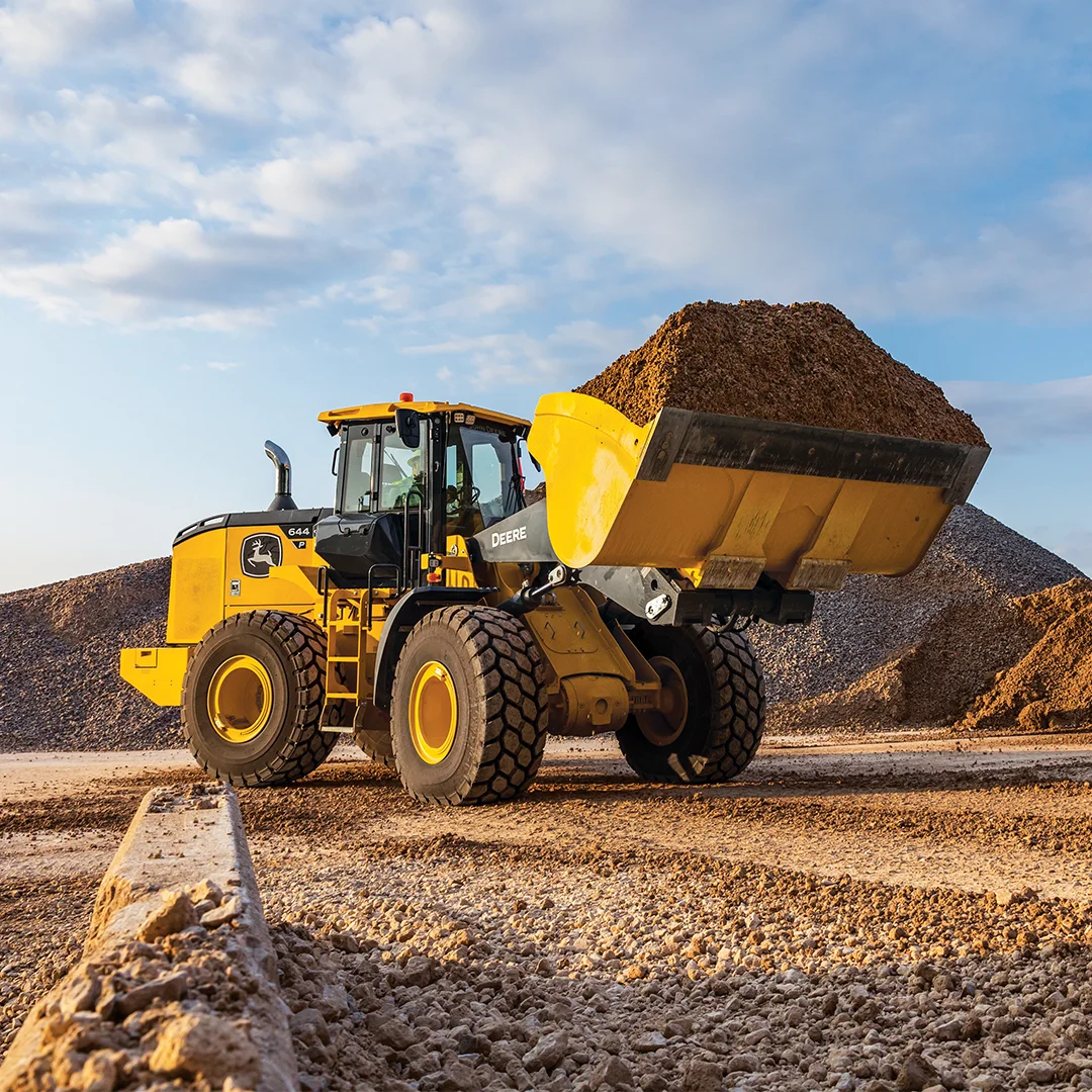 CARGADOR FRONTAL JOHN DEERE 644 P — foto 2