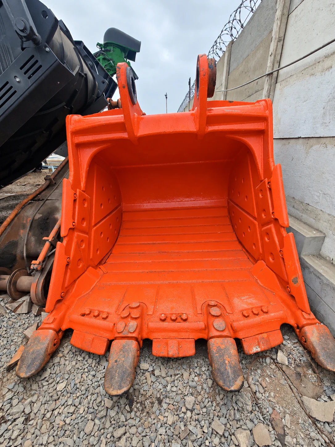 EXCAVADORA HIDRAÚLICA ZX870 — foto 5