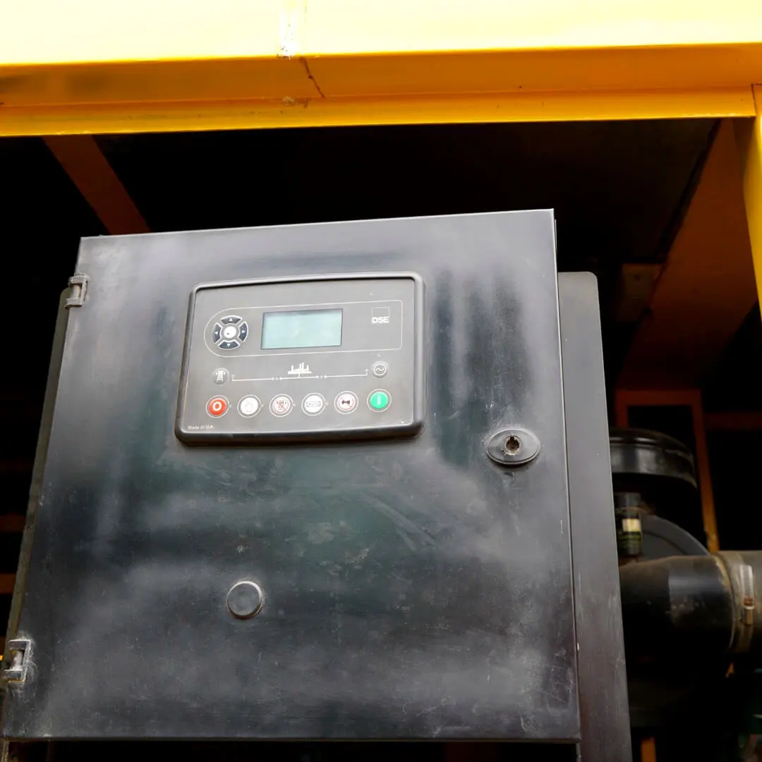 GENERADOR AKSA APD165C-6 CIP: M302108 — foto 4