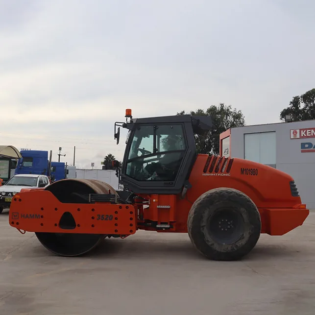 RODILLO COMPACTADOR 3520 HT CIP: M101980 — foto 3
