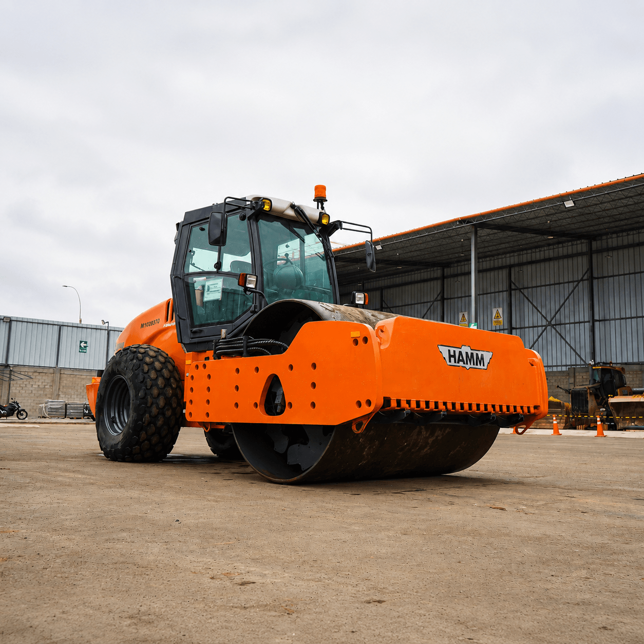 RODILLO COMPACTADOR 3520 HT CIP: M102813