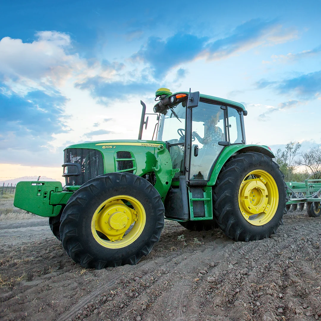 TRACTOR AGRÍCOLA 6105J — foto 3