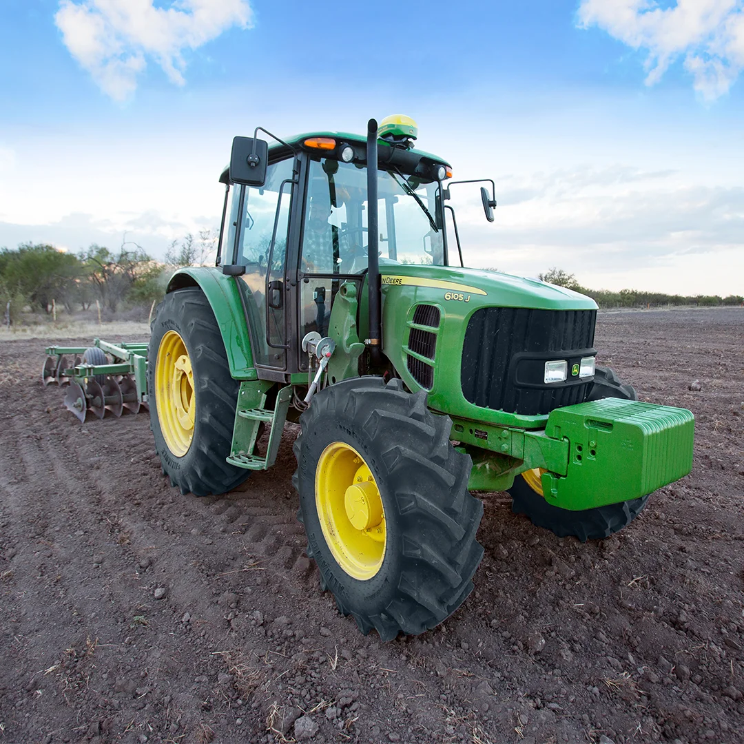 TRACTOR AGRÍCOLA 6105J — foto 4