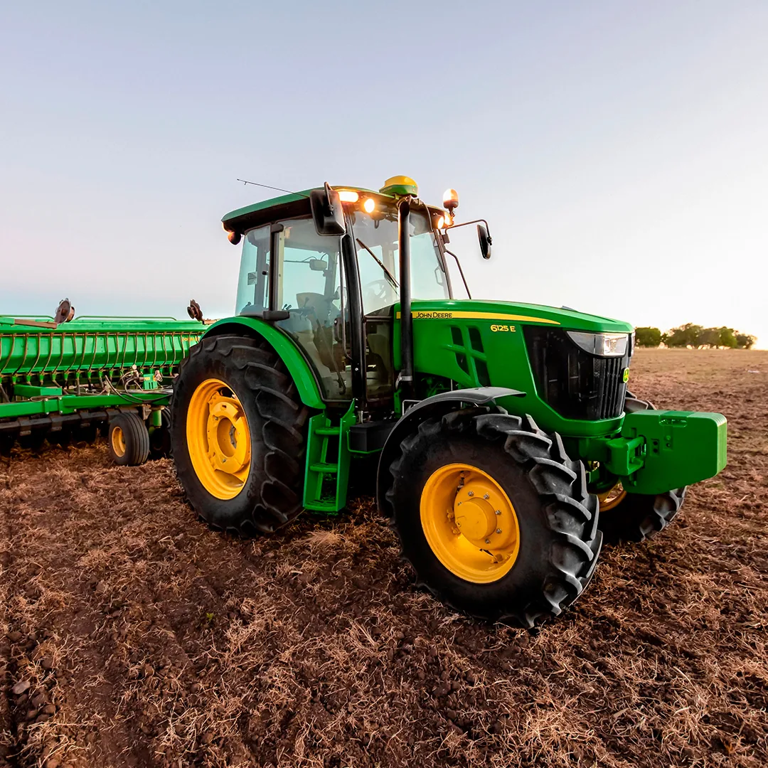 TRACTOR AGRÍCOLA 6125E — foto 4