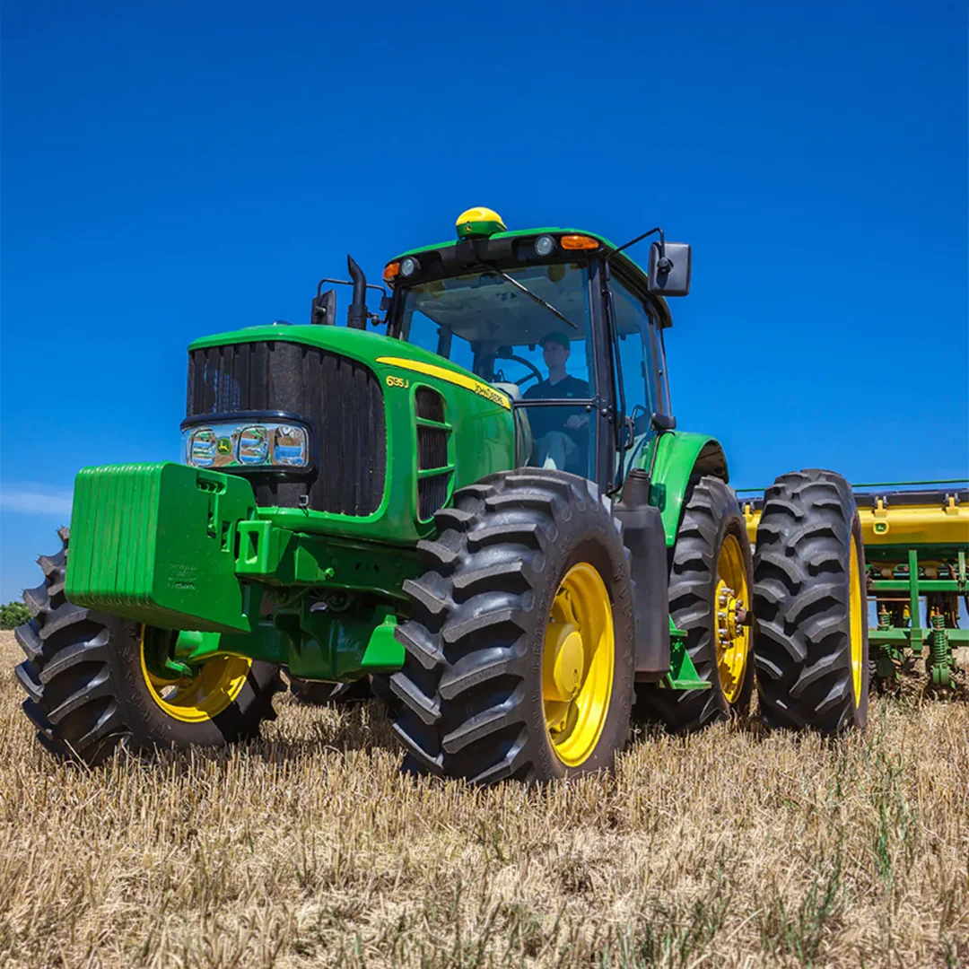 TRACTOR AGRÍCOLA 6135J — foto 3
