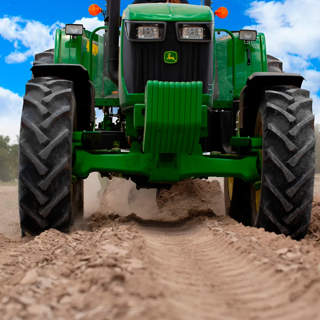 TRACTOR AGRÍCOLA 6403 — foto 4