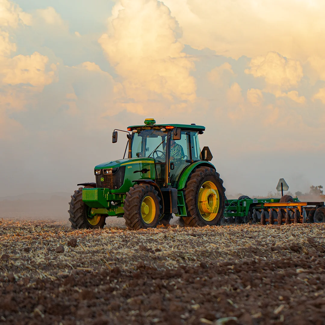 TRACTOR AGRÍCOLA 6803 — foto 4
